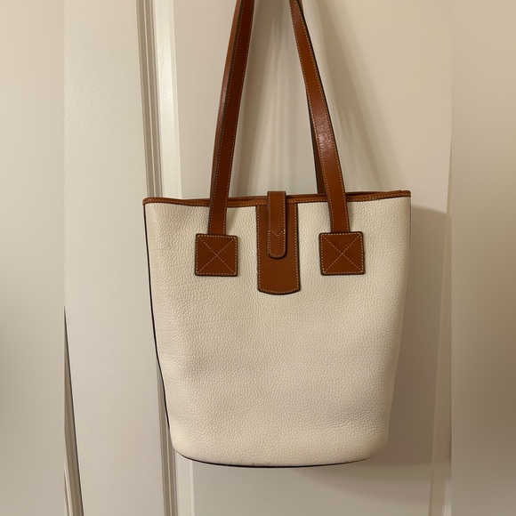 Dooney & Bourke Cream and Tan Tote - Picture 6 of 12
